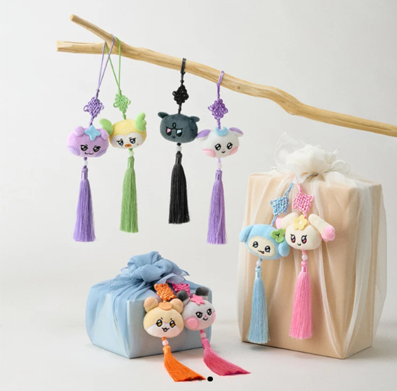 ATEEZ MIGHTEEZ - BOK-TEEZ Tassel Keyring