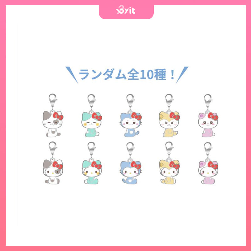 ITZY-TWINZY X HELLO KITTY <Random key holder charm>