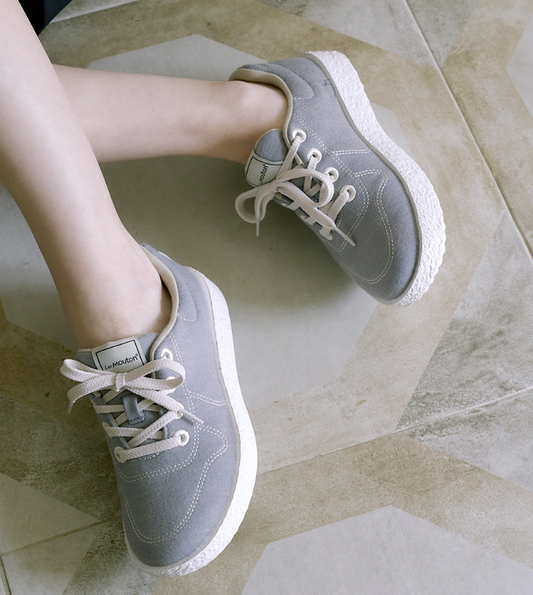 Le Mouton Mate Sneakers / Shoes