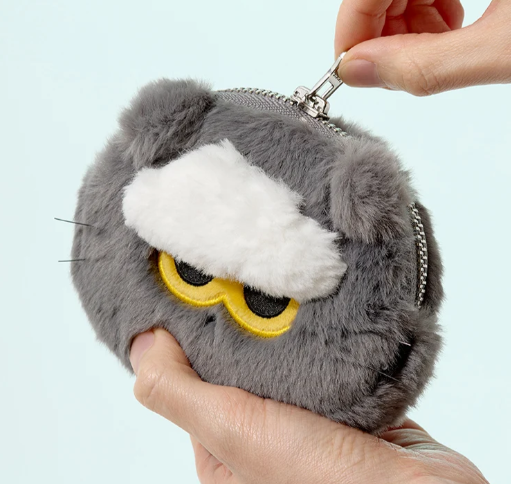 ZO&FRIENDS - ZOA Signature Face Pouch
