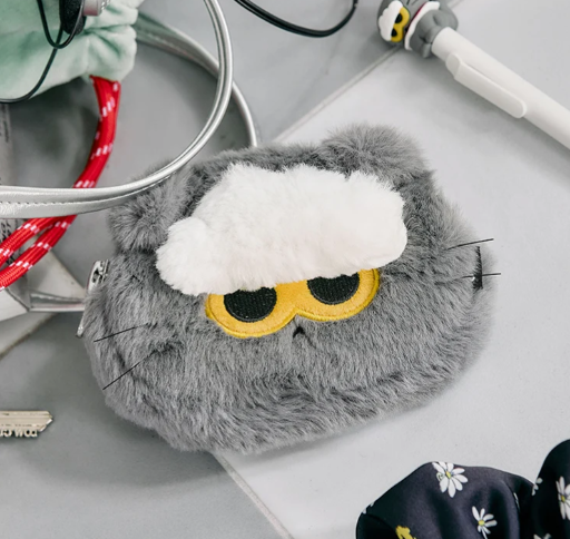 ZO&FRIENDS - ZOA Signature Face Pouch