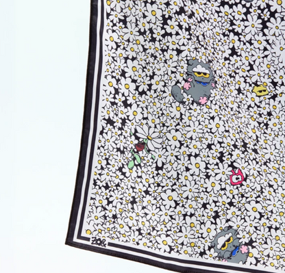 ZO&FRIENDS Signature Scarf (White)