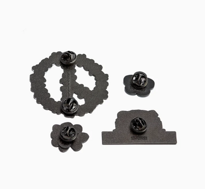PEACEMINUSONE X ZO&FRIENDS ZOA Metal Badge Set (4 pieces)