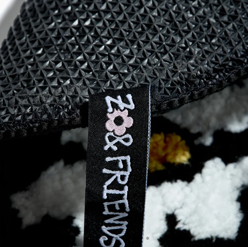PEACEMINUSONE X ZO&FRIENDS Rug