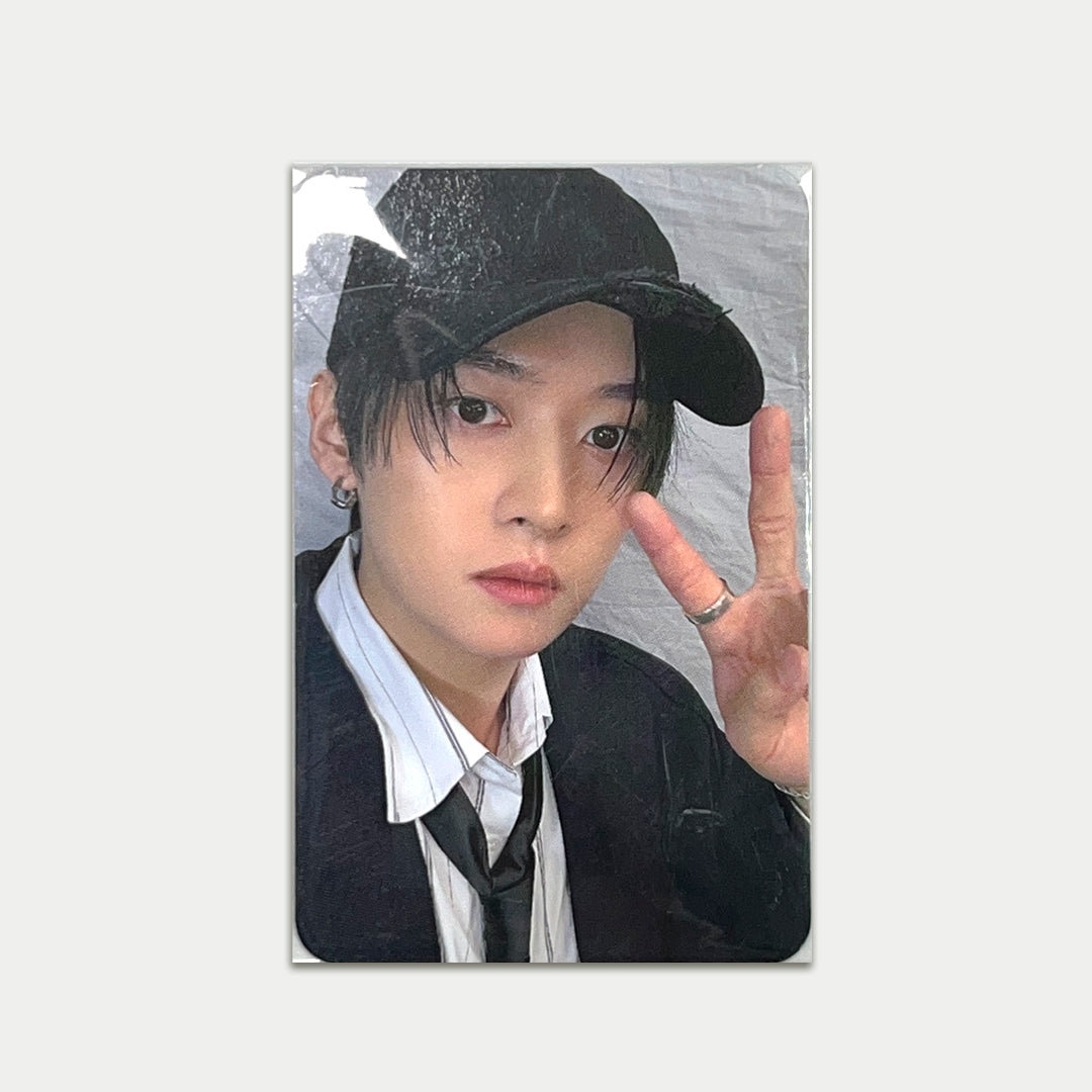 [Stray Kids |  LEE KNOW] 4th Album KARMA Official YES24 POB Photocard