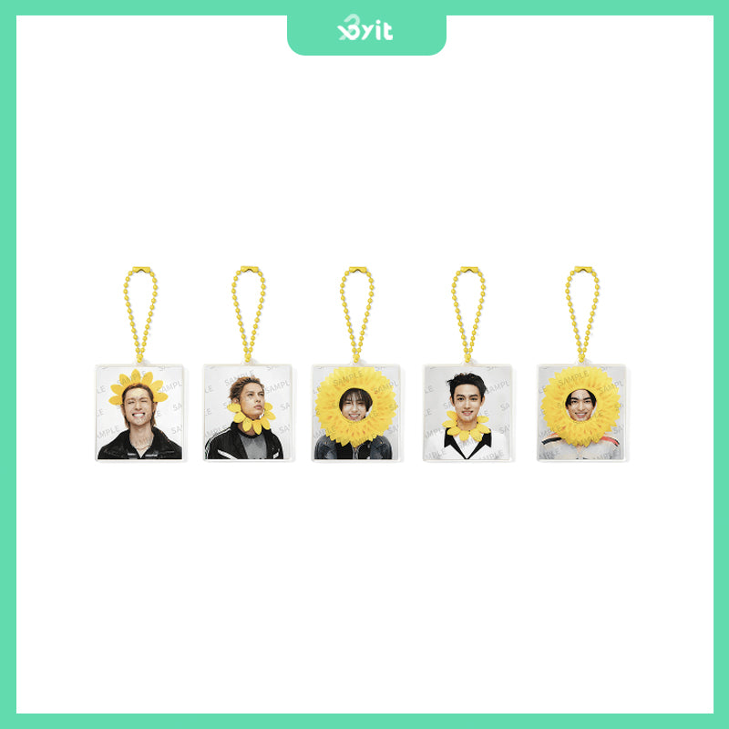 26 CORTIS TOUR <PUT YOUR PHONE DOWN> - Random Keyring