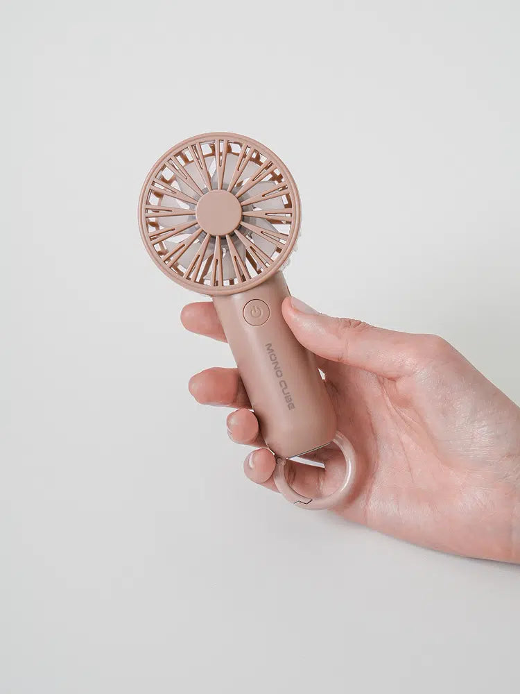 Ultra-mini handheld fan Brawn [DAISO]