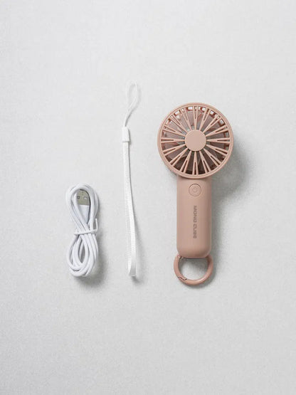 Ultra-mini handheld fan Brawn [DAISO]