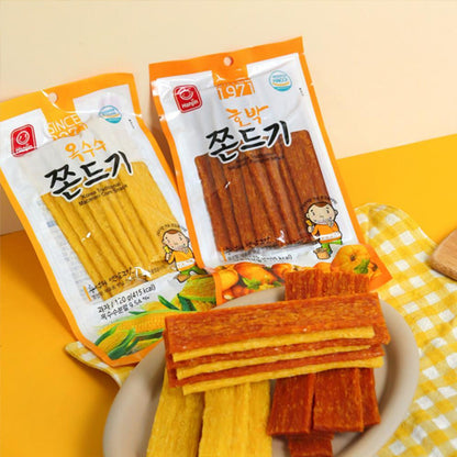 Korean Grilled Chewy Snack (Jjondigi) – Pumpkin Flavor 120g / Corn Flavor 120g