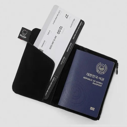 JOSEPH&STACEY Haze Travel Wallet Hello Kitty Black Sanrio Collaboration