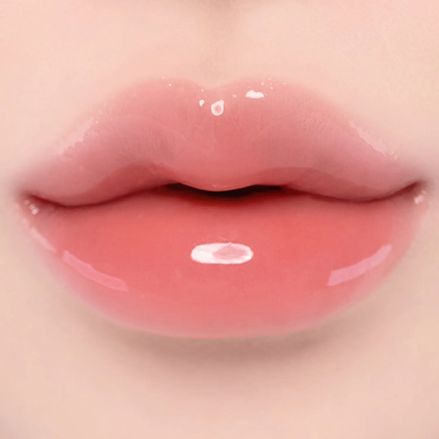 BANILA CO Volume Lip Plumper 3.8g (Choose between Maxi/Light)