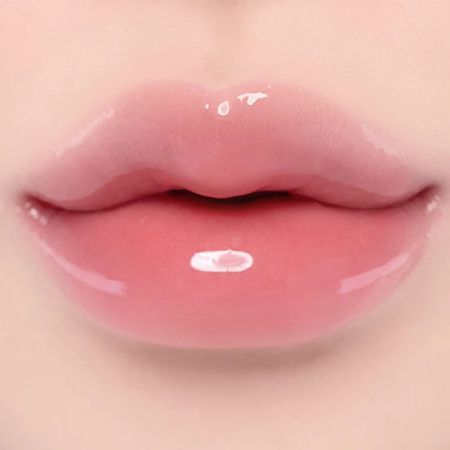 BANILA CO Volume Lip Plumper 3.8g (Choose between Maxi/Light)
