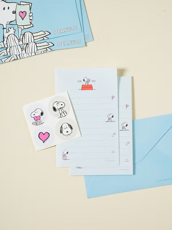 Peanuts Vintage Snoopy Mini Stationery Pads (20 Sheets) [DAISO]