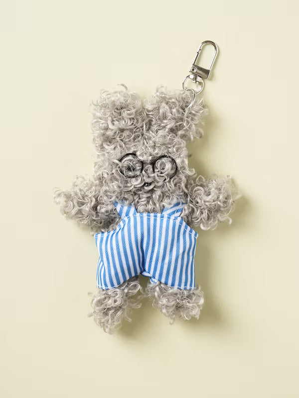 Make Your Own DIY Doll Keychain With A Poodle Fur Bib [DAISO]