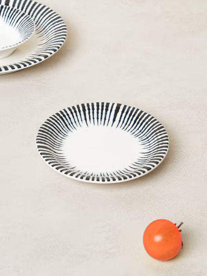 New York style round plate 12 cm [DAISO]
