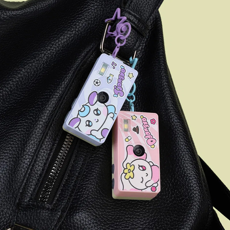 ATEEZ MIGHTEEZ - Mini Candy Camera Keyring