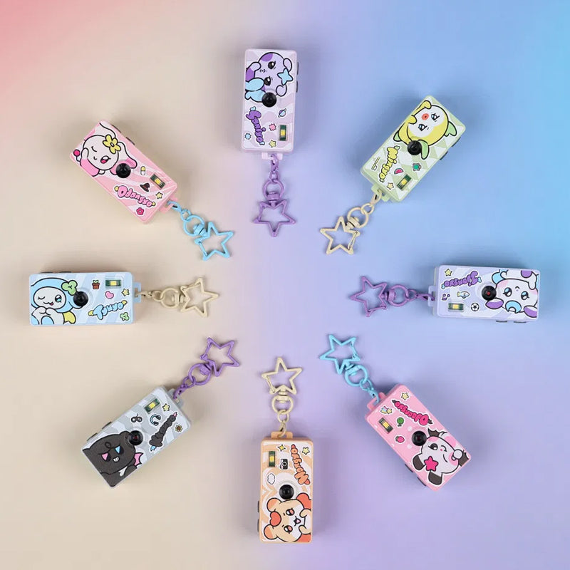 ATEEZ MIGHTEEZ - Mini Candy Camera Keyring